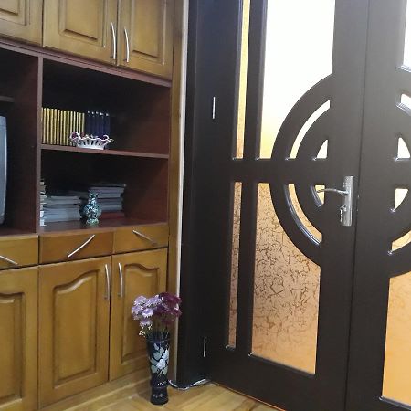 Madona'S House Διαμέρισμα Μπατούμι Εξωτερικό φωτογραφία